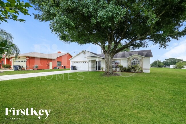 329 Edgewood Ct, Unit K-405 in Kissimmee, FL - Building Photo - Building Photo