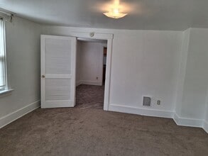 263 State St in Baden, PA - Building Photo - Building Photo