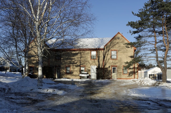 Breary Farms Apartments in Sanford, ME - Building Photo - Building Photo