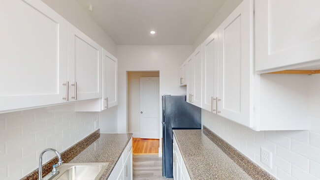 90 Brainerd Rd, Unit 6 in Boston, MA - Building Photo - Building Photo