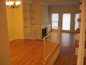 2308 L St NW in Washington, DC - Building Photo - Building Photo