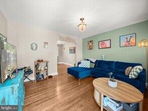 1409 Mt Vernon Ave in Alexandria, VA - Building Photo - Building Photo