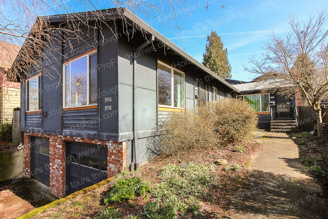 3936 SE 28th Ave in Portland, OR - Building Photo