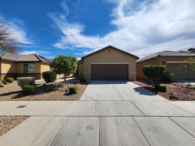 property at 932 Aspen Cliff Dr