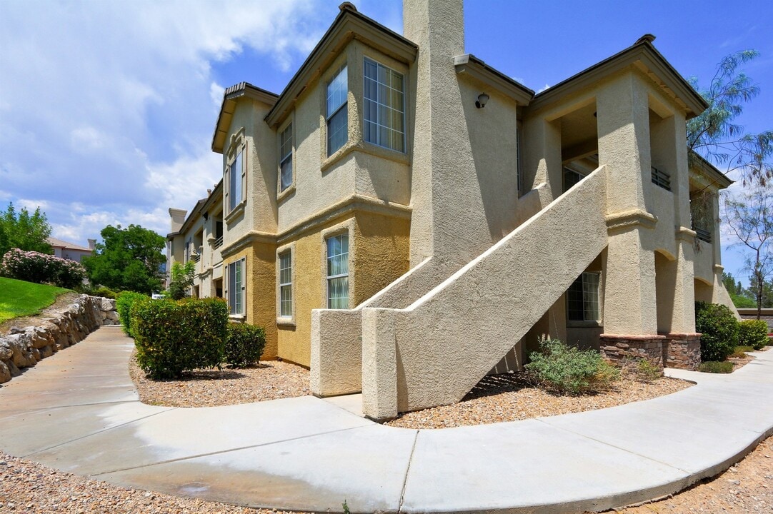 10225 King Henry Ave in Las Vegas, NV - Foto de edificio