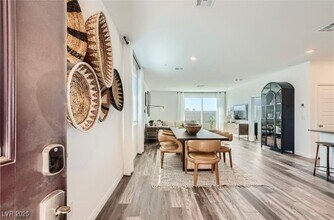 9357 Aria Rdg Ave in Las Vegas, NV - Building Photo - Building Photo