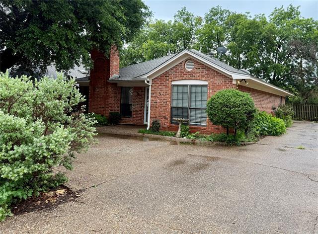 1209 Meadow Ridge Dr in Denton, TX - Building Photo - Building Photo