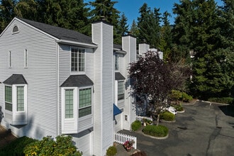 Concord Hill in Bellevue, WA - Foto de edificio - Building Photo