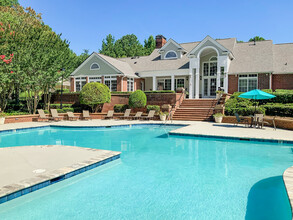 Legacy Arboretum Apartments in Charlotte, NC - Building Photo - Building Photo