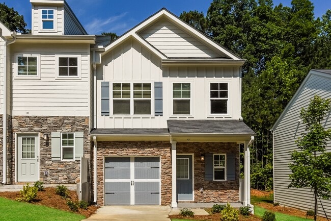 property at 43 Jackson Ct