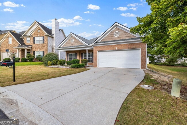 2698 Red Mulberry Ln in Braselton, GA - Building Photo - Building Photo