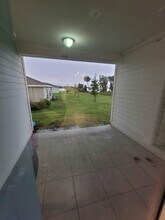 741 Simone Ct, Unit 2 in Haines City, FL - Building Photo - Building Photo
