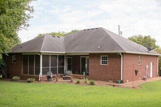 133 Abbey Rd in Gallatin, TN - Building Photo - Building Photo