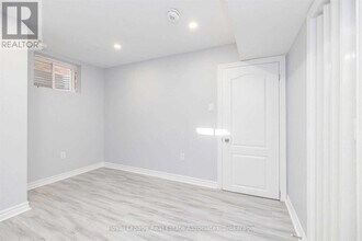 685 Gervais Terrace in Milton, ON - Building Photo - Building Photo