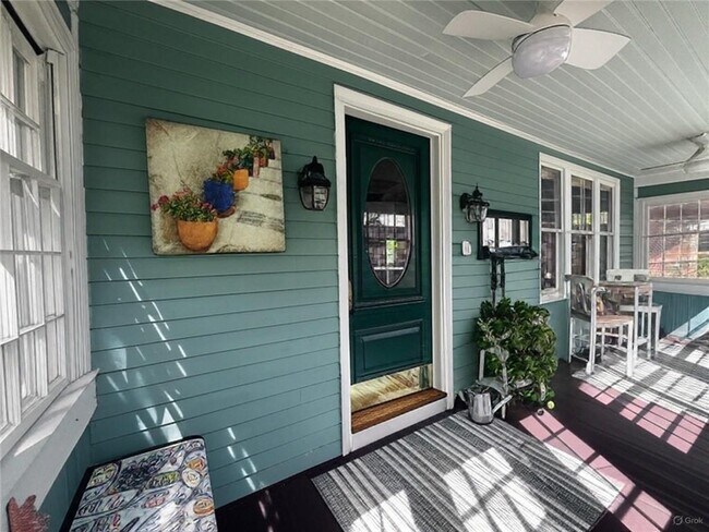 9 Sylvan St in Newport, RI - Building Photo - Building Photo
