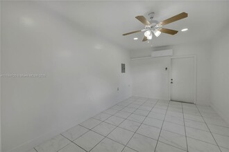 536 NW 25th Ave in Miami, FL - Building Photo - Building Photo