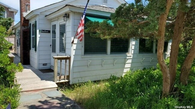 property at 250 Cottage Walk
