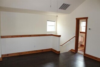 107 Laurelwood Dr S-Unit -B in Austin, TX - Building Photo - Building Photo