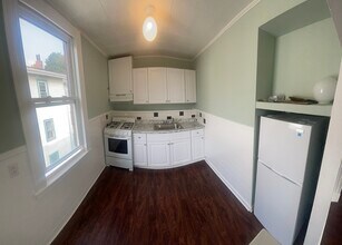 80 Rockland St, Unit 3 in Boston, MA - Building Photo - Building Photo