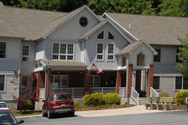 Laurel Run Commons in Tamaqua, PA - Foto de edificio - Building Photo