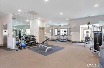 85 Camp Ave in Stamford, CT - Building Photo - Building Photo