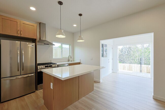 6983 Florey St in San Diego, CA - Building Photo - Building Photo