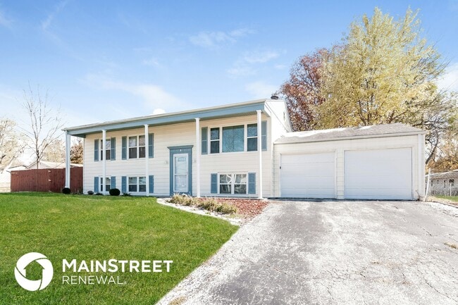 property at 5 Churchill Downs Dr
