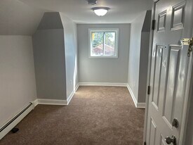 171 Seymour Ave, Unit 3 in Newark, NJ - Building Photo