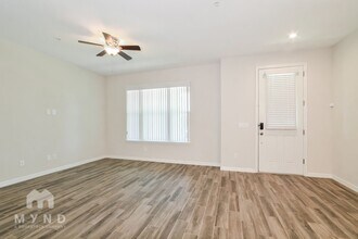 10051 Randal Walk St in Orlando, FL - Building Photo - Building Photo