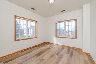 The Commons of Foxboro in Oregon, WI - Foto de edificio - Interior Photo