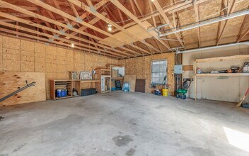 2408 Sunset Dr in Chesapeake, VA - Building Photo - Building Photo