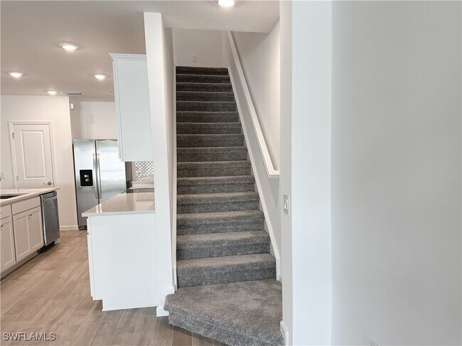 property at 27831 Solis Grande Dr