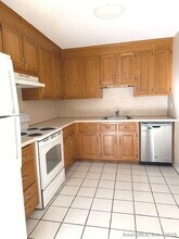 25 Old Turnpike Rd, Unit Building 15 10 in Southington, CT - Building Photo - Building Photo