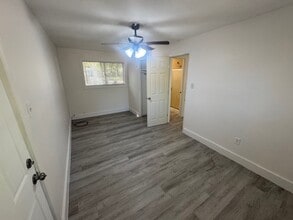 25 Gilmore Rd in Red Bluff, CA - Building Photo - Building Photo