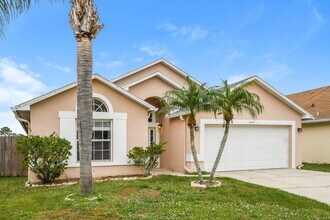 4643 Eagle Peak Dr in Kissimmee, FL - Building Photo - Building Photo