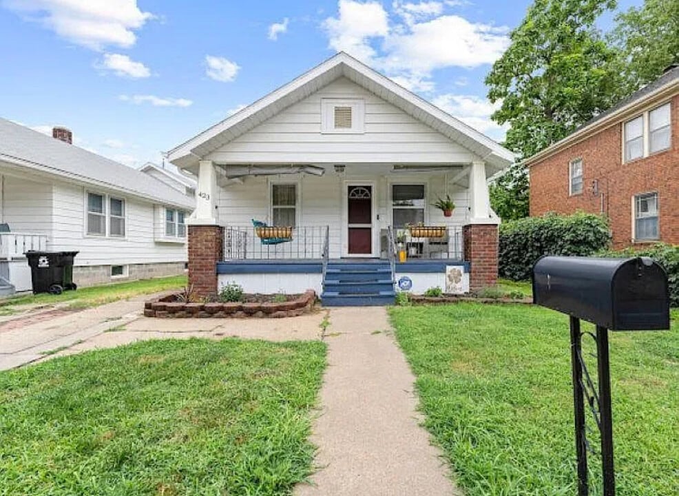 423 Putnam Ave in Salina, KS - Building Photo