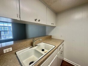 2109 Muroc St in Austin, TX - Building Photo - Building Photo