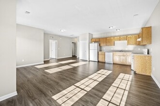 14100 Webster Dr in Shelby Township, MI - Building Photo - Building Photo