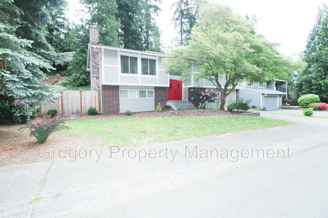 property at 14720 106th Ave NE