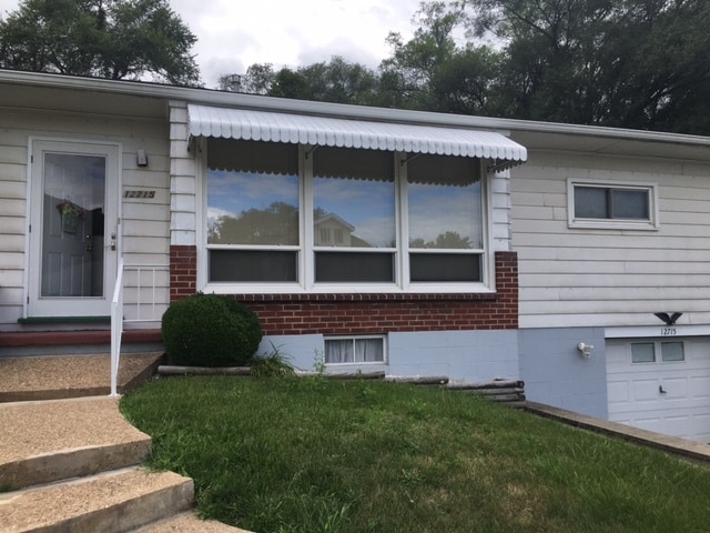 property at 12715 Bowling St