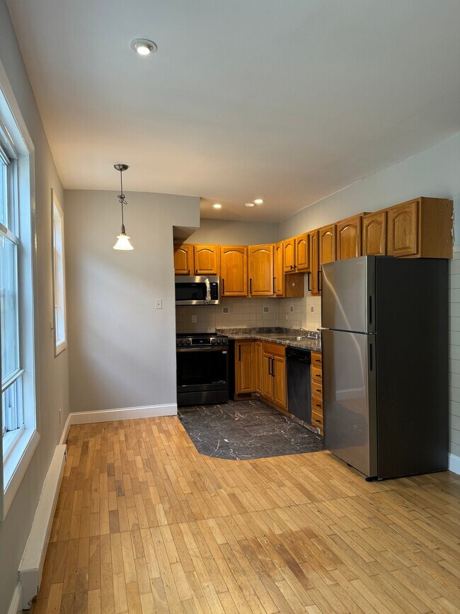 property at 5 Sutton St