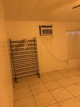 20106 NW 52nd Ave in Opa Locka, FL - Building Photo - Building Photo