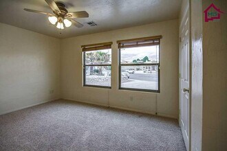2585 Centennial St in Las Cruces, NM - Building Photo - Building Photo