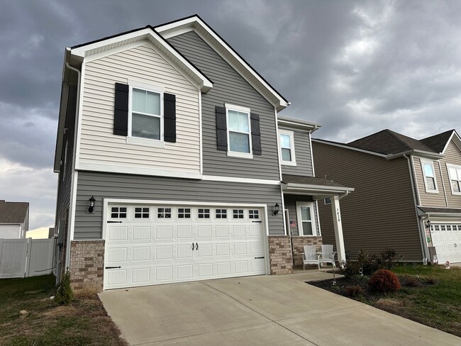 1020 Baltusrol Ln in Lebanon, TN - Building Photo - Building Photo