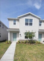 384 Preston Cv Dr in St. Cloud, FL - Building Photo