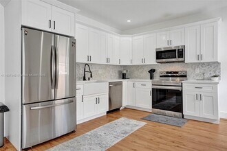 2978 SW 14th St in Miami, FL - Building Photo - Building Photo