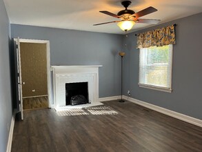 3089 Highpoint Dr in Macon, GA - Building Photo - Building Photo