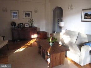 5130 Connecticut Ave NW-Unit -101 in Washington, DC - Building Photo - Building Photo