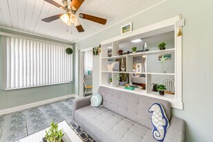 340 78th Ave, Unit SI ID1385690P in St Pete Beach, FL - Building Photo