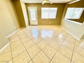 9001 Haviland Rd in Las Vegas, NV - Building Photo - Building Photo